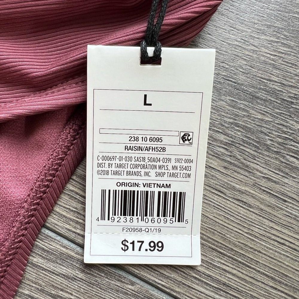 Shade & Shore Target Ribbed Ruffle Bikini Set- Raisin Burgundy 2 Piece Swimsuit - Picture 2 of 6